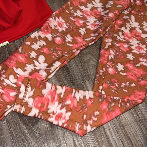 Aerie offline crossover legging - Picture 4 of 5